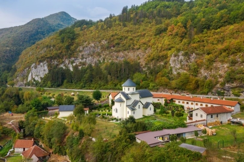 Architecture of Morača Monastery